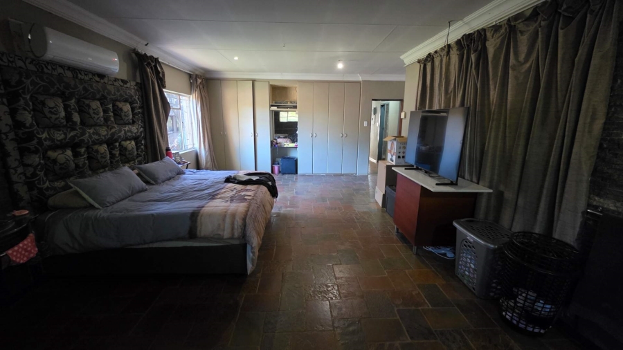 3 Bedroom Property for Sale in Melodie North West